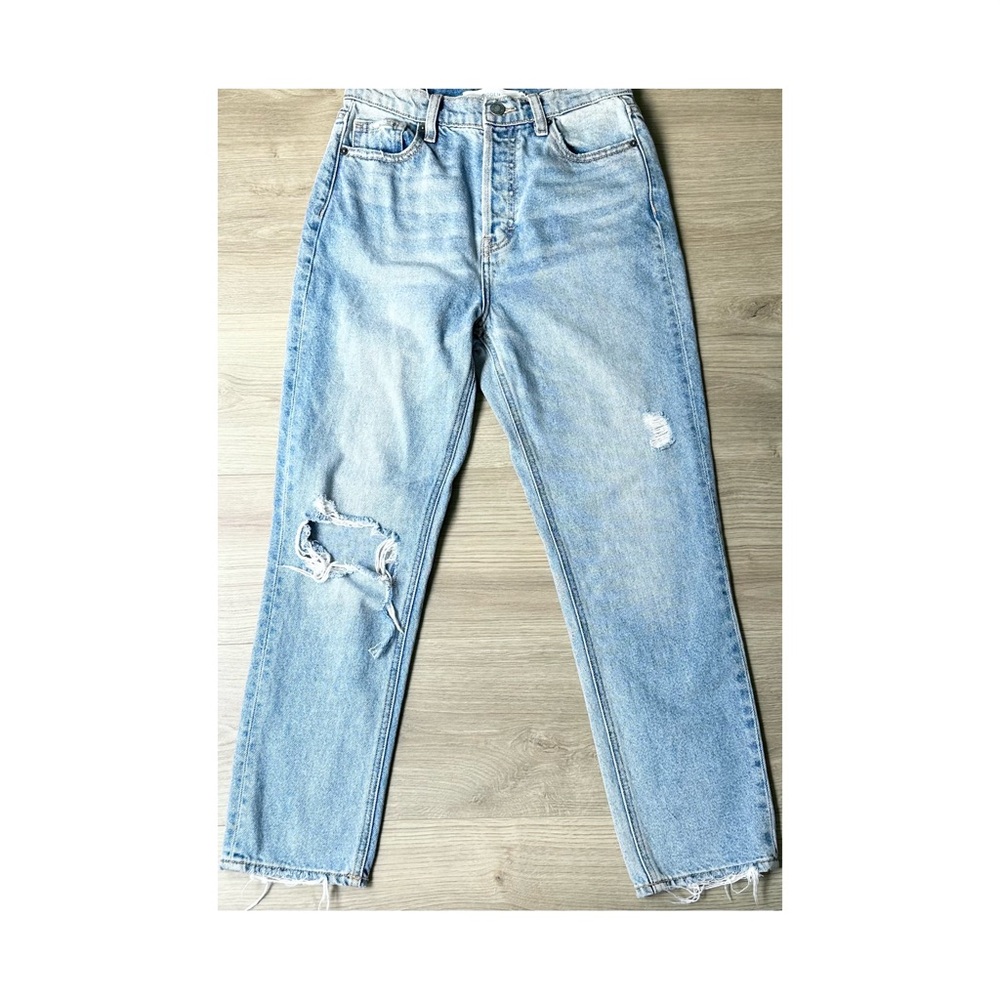 Hidden Straight Leg Jeans